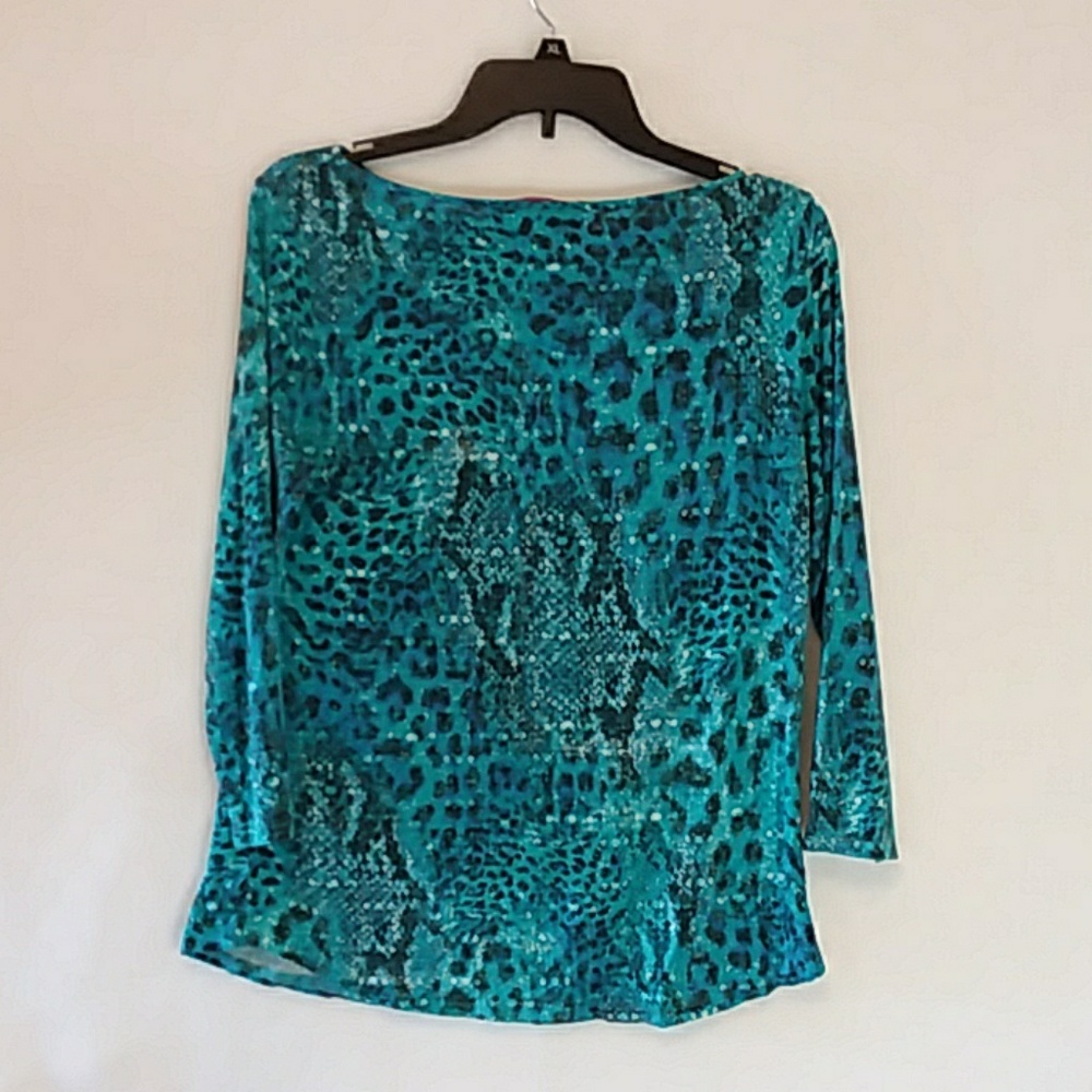 Women's shirt
